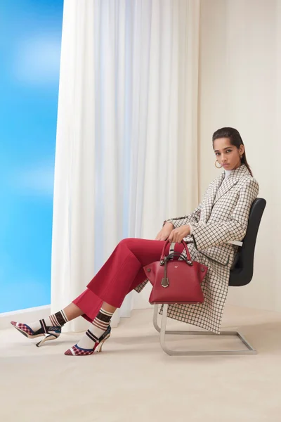 Look 8
